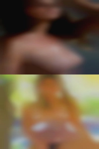 Find girls of girls of Roanoke.
